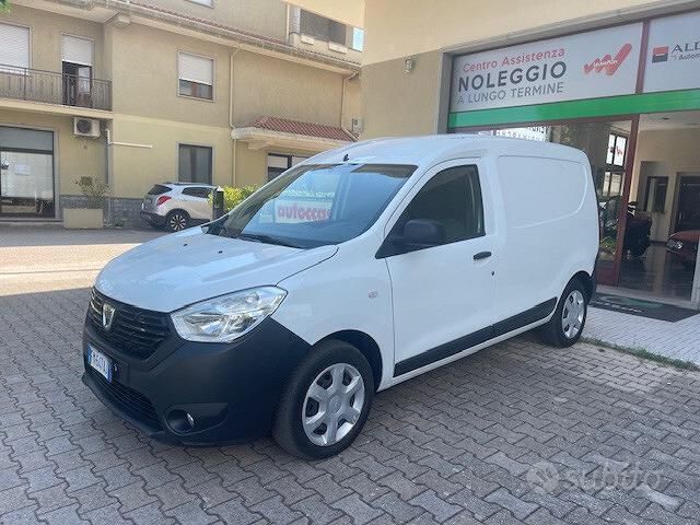 Bianco Usata 2017 Dacia Dokker Monovolume | 9900 € (Cara) - Immagine 1/4