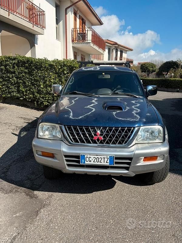 Usata Mitsubishi L 2023 Blu SUV