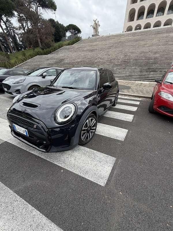 Usata 2022 Mini Cooper S Utilitaria | 25.499 € (Ottimo prezzo) - Immagine 1/4