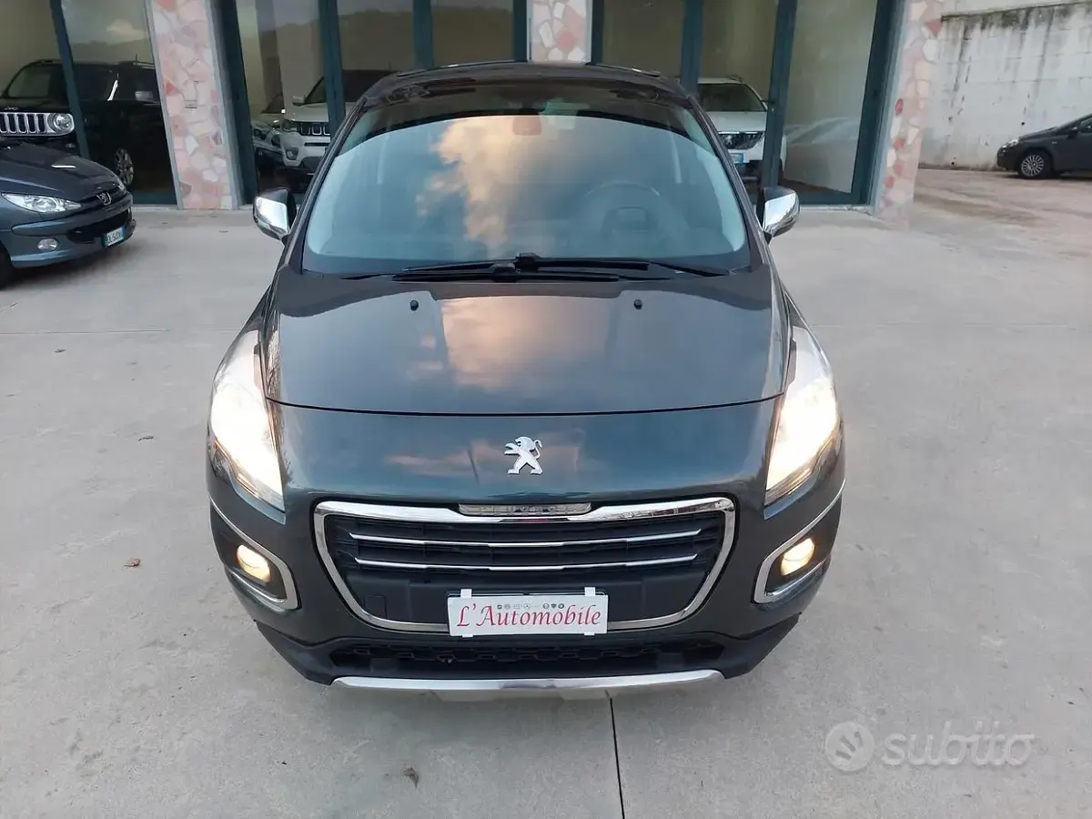 Usata Peugeot 3008 115 CV (84 kW) 2014 Blu Station wagon