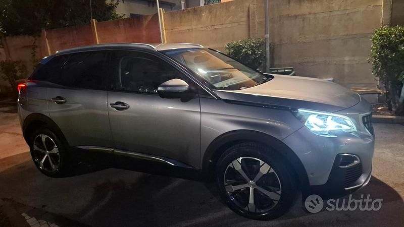 Usata Peugeot 3008 Allure 120 CV (88 kW) 2017 Grigio SUV