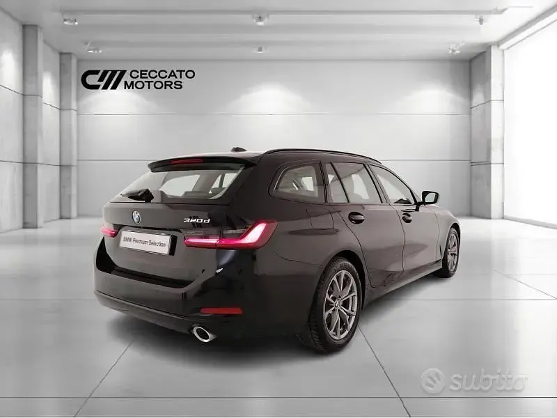 Usata BMW 320 Shadowline 190 CV (139 kW) 2024 Nero Station wagon