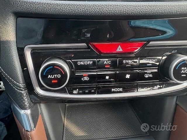 Usata Subaru Forester Premium 150 CV (110 kW) 2022 Grigio SUV