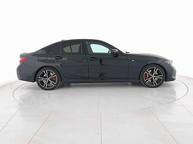 Usata BMW 320 M Sport 190 CV (139 kW) 2025 Black sapphire Berlina