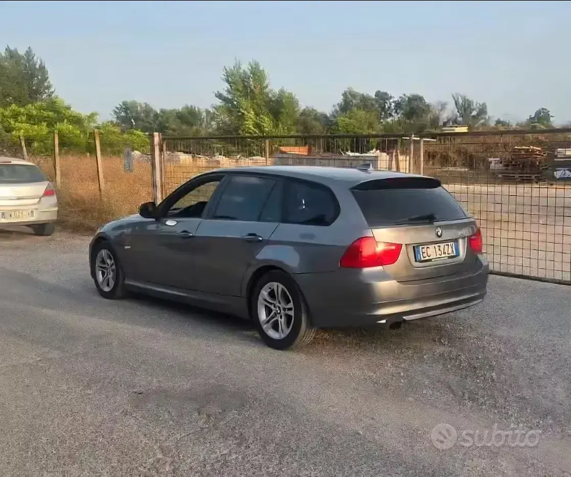 Usata BMW 320 M Sport 184 CV (135 kW) 2010 Grigio Station wagon