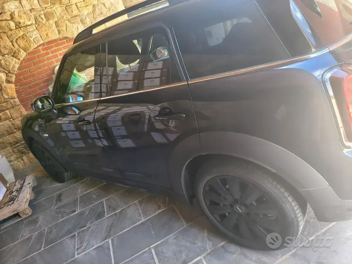 Usata Mini Countryman 150 CV (110 kW) 2021 Bluazzurro SUV