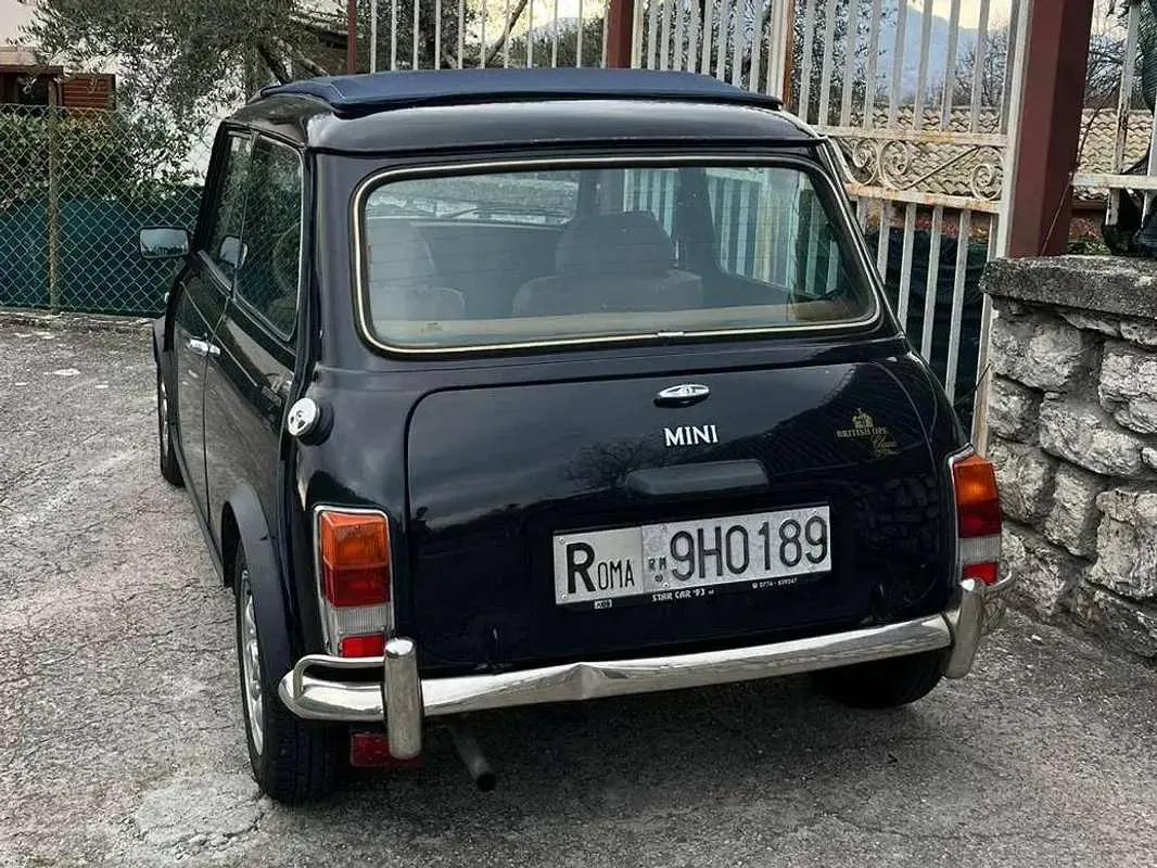 Usata Rover Mini 50 CV (36 kW) 1993 Nero Berlina