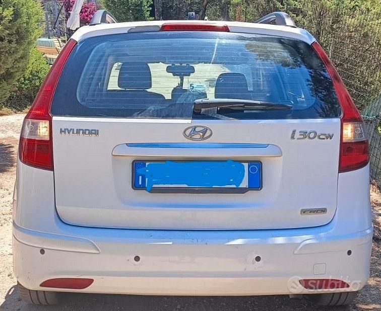 Usata Hyundai i30 90 CV (66 kW) 2011 Bianco Station wagon