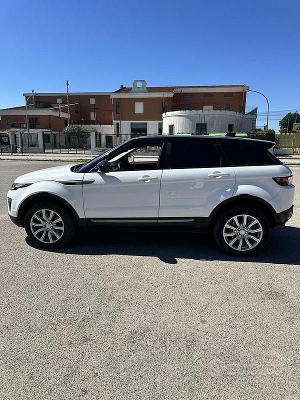 Usata Land Rover Range Rover 150 CV (110 kW) 2017 Bianco SUV