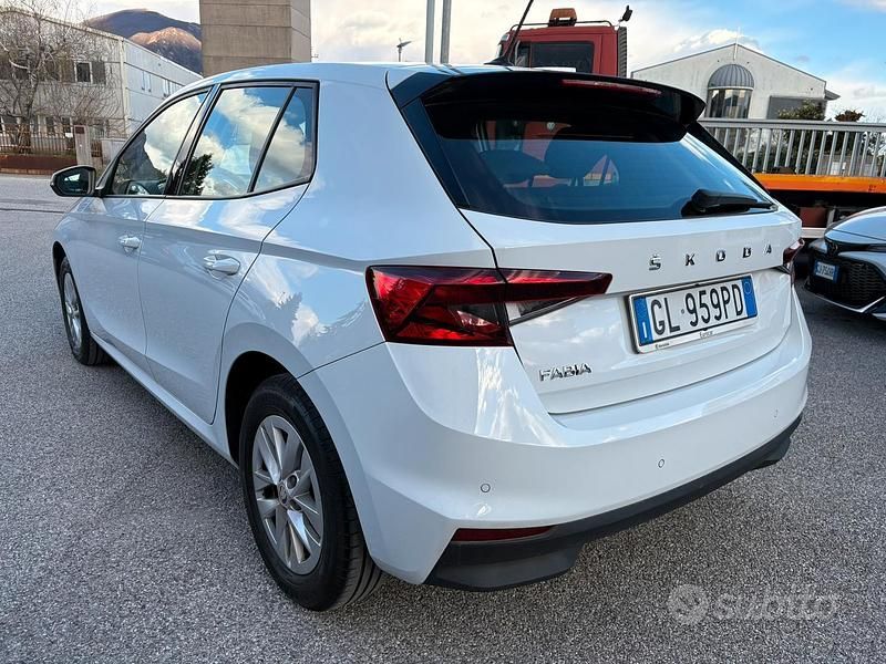 Usata Skoda Fabia Ambition 65 CV (47 kW) 2022 Bianco Utilitaria
