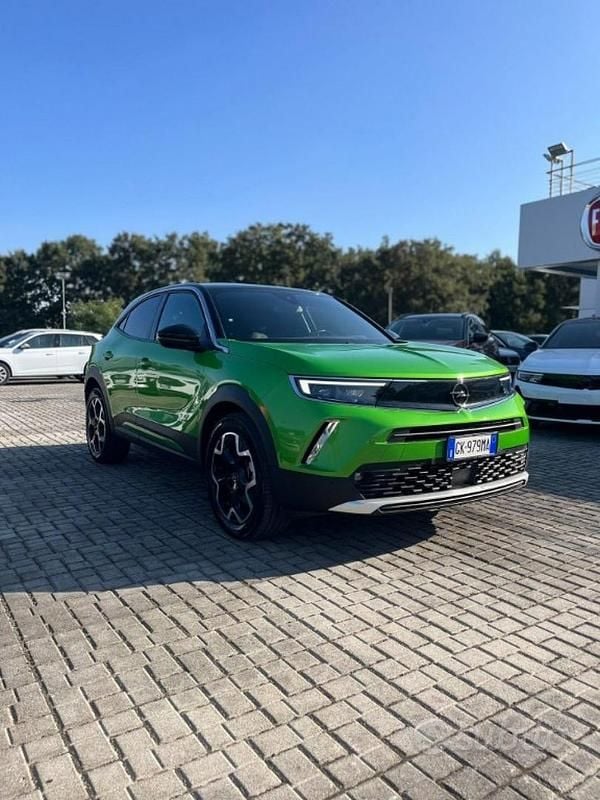 Usata Opel Mokka-e Ultimate 100 kW (136 CV) 2022 Verde SUV