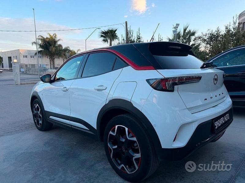 Usata Opel Mokka GS Line 101 CV (74 kW) 2023 Bianco SUV