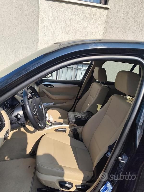Usata BMW X1 116 CV (85 kW) 2013 Nero SUV