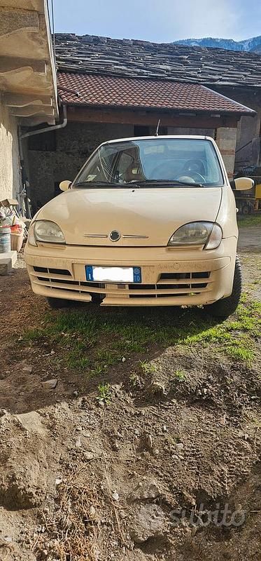 Occasion Fiat 600 54 ch (39 kW) 2005 Citadine