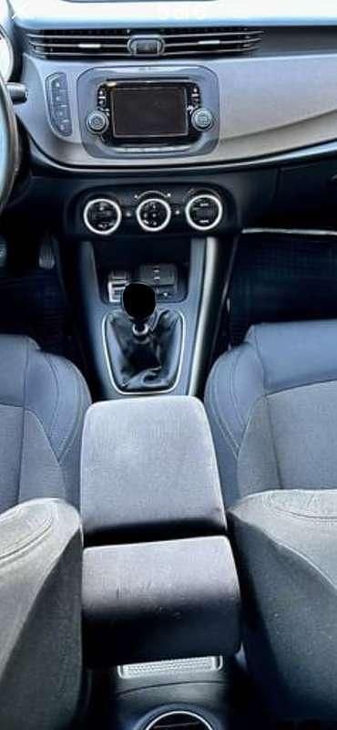 Usata Alfa Romeo Giulietta Progression 105 CV (77 kW) 2014 Utilitaria