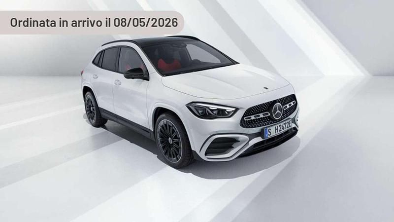 Argento Usata 2023 Mercedes GLA200 Progressive SUV | 46.140 € (Molto cara) - Immagine 1/1