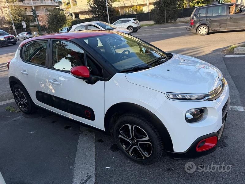 Usata Citroën C3 Shine 83 CV (61 kW) 2019 Bianco Utilitaria