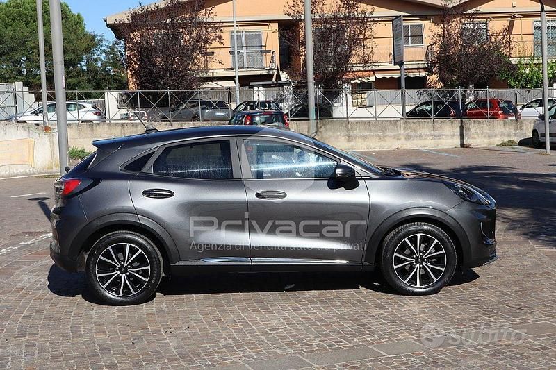 Usata Ford Puma Titanium 125 CV (91 kW) 2022 Grigio Station wagon