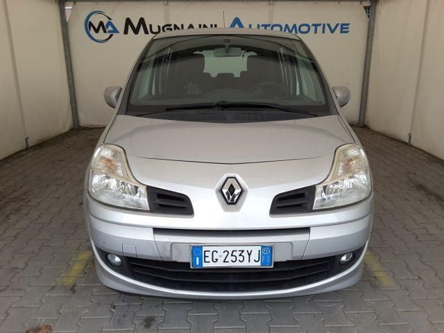 Usata Renault Modus 75 CV (55 kW) 2011 Argento Monovolume