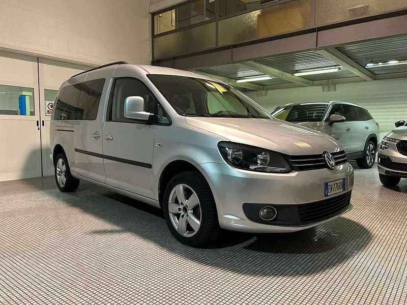 Argento Usata 2012 VW Caddy Monovolume | 8700 € (Buon prezzo) - Immagine 1/4