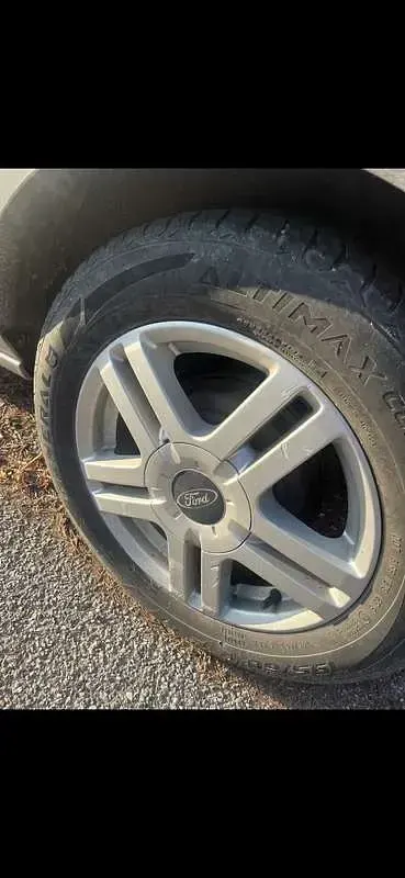Usata Ford Fusion 80 CV (58 kW) 2003 Utilitaria