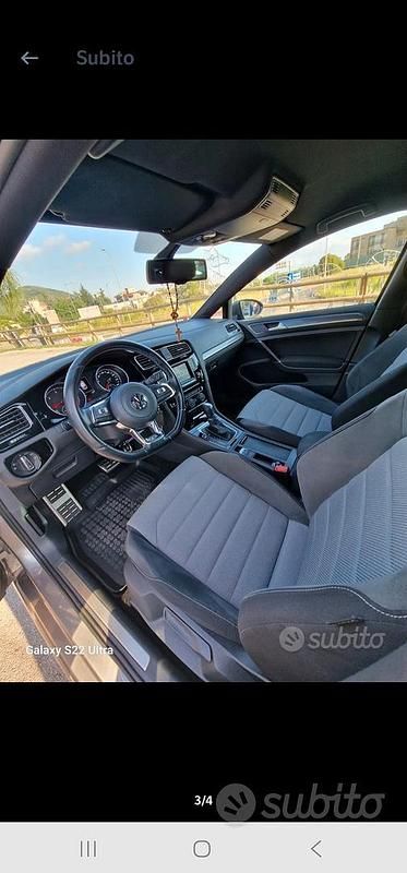 Usata VW Golf VII Comfortline 110 CV (80 kW) 2016 Grigio Berlina