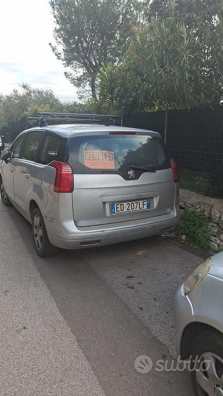 Usata Peugeot 5008 2010 Grigio Monovolume