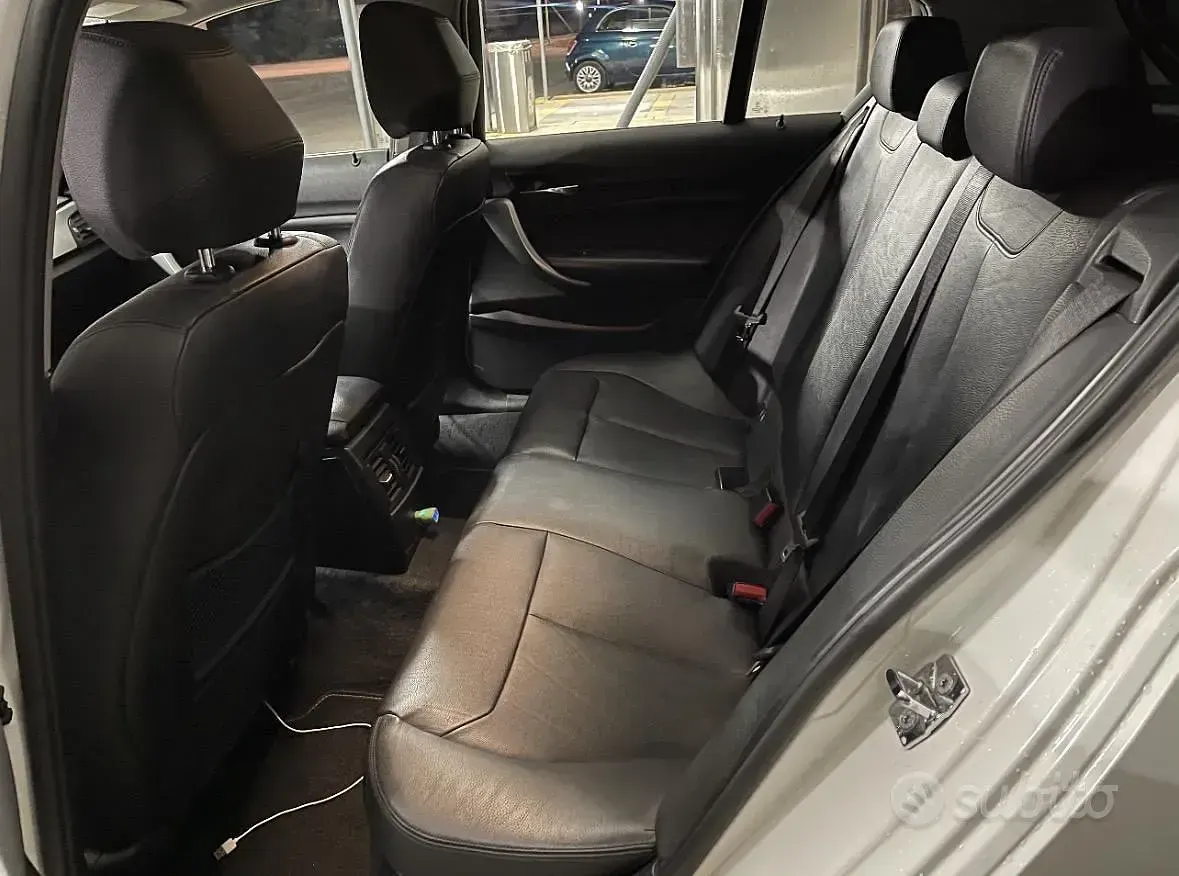 Usata BMW 120 184 CV (135 kW) 2011 Utilitaria
