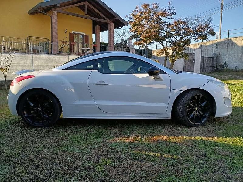 Usata 2012 Peugeot RCZ Coupé | 9500 € (Buon prezzo) - Immagine 1/4