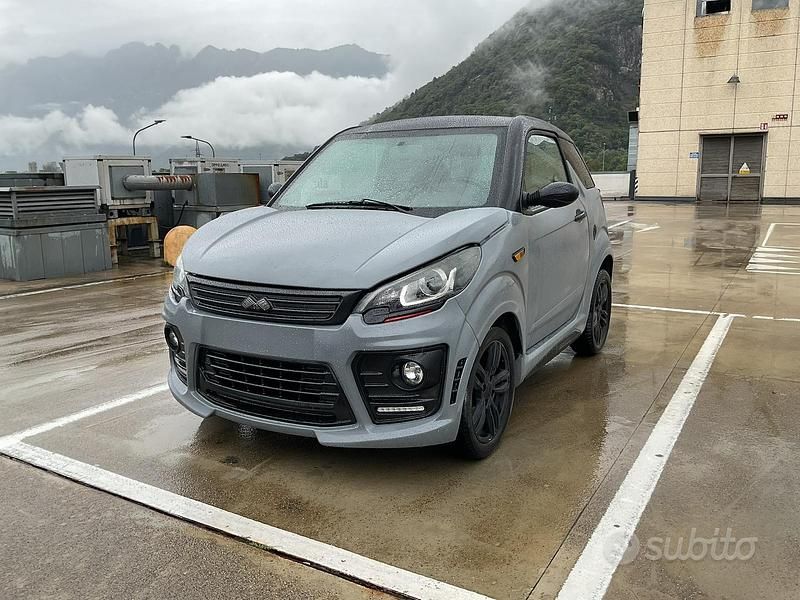 Usata 2017 Ligier JS50 Due volumi | 8200 € (Cara) - Immagine 1/2