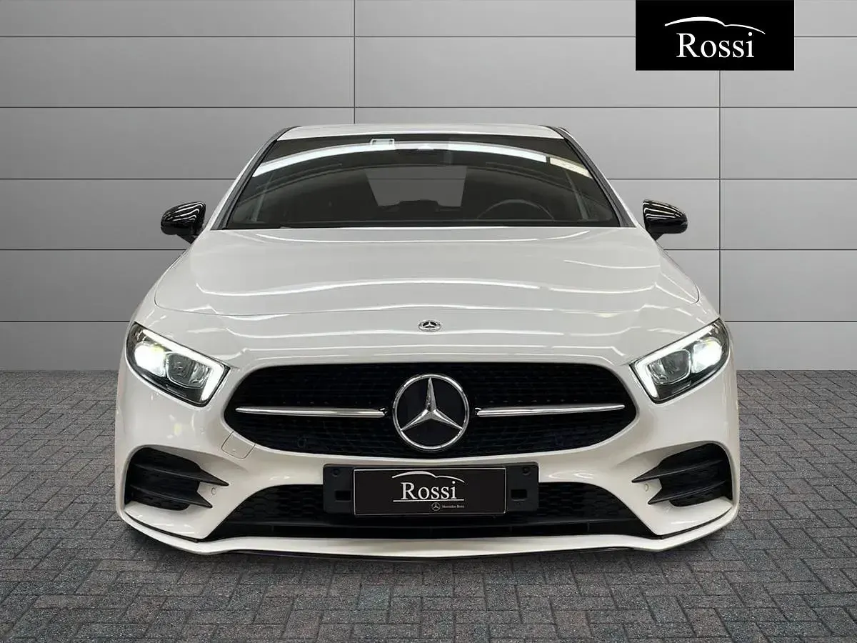 Usata Mercedes A180 Premium 116 CV (85 kW) 2021 Nero Berlina