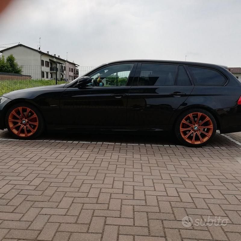 Nero Usata 2007 BMW 320 M Sport Station wagon | 4900 € (Buon prezzo) - Immagine 1/4