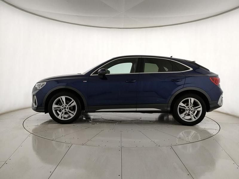 Usata Audi Q3 Sportback S-Line 150 CV (110 kW) 2024 Blu SUV
