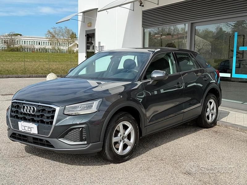 Usata Audi Q2 Business Plus 150 CV (110 kW) 2021 Grigio SUV