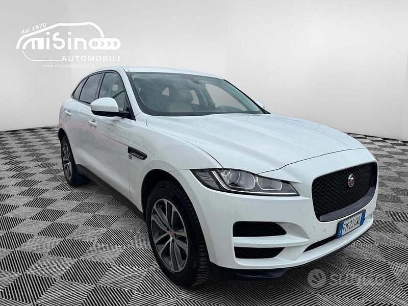 Usata Jaguar F-Pace Portfolio 180 CV (132 kW) 2018 Bianco SUV