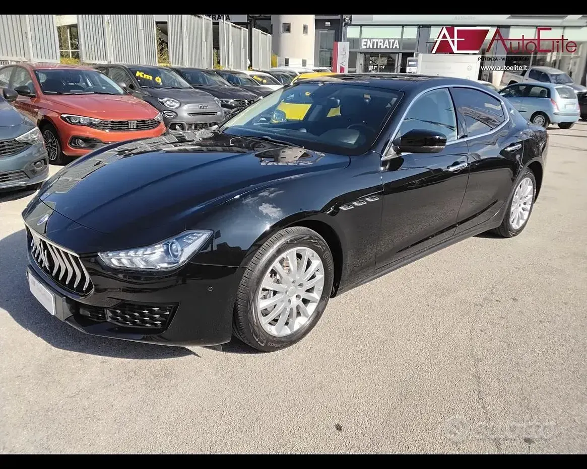 Usata Maserati Ghibli 250 CV (183 kW) 2018 Nero Berlina