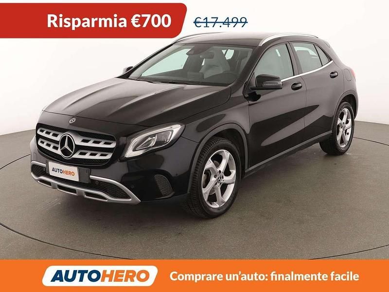 Usata Mercedes GLA200 136 CV (100 kW) 2017 Nero SUV