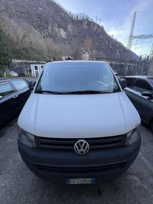 Usata VW T5 102 CV (75 kW) 2010 Bianco Furgone