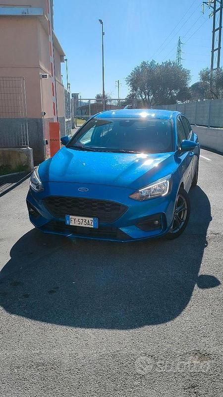 Usata Ford Focus ST-Line 125 CV (91 kW) 2019 Blu/azzurro Berlina