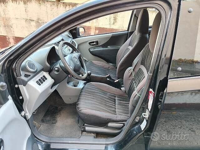 Usata Nissan Pixo 68 CV (50 kW) 2009 Antracite pastello Utilitaria