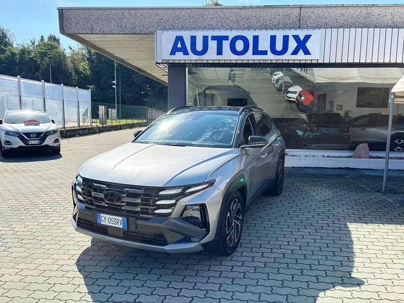 Usata Hyundai Tucson 160 CV (117 kW) 2025 Shimmering silver met SUV