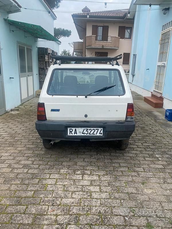 Usata Fiat 750 S 1986 Bianco Berlina