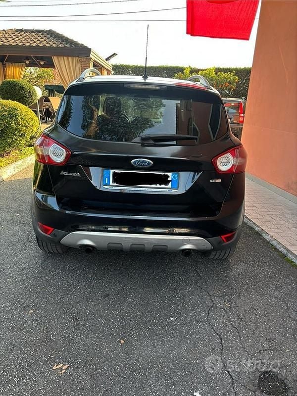 Nero Usata 2010 Ford Kuga SUV | 4999 € (Ottimo prezzo) - Immagine 1/4