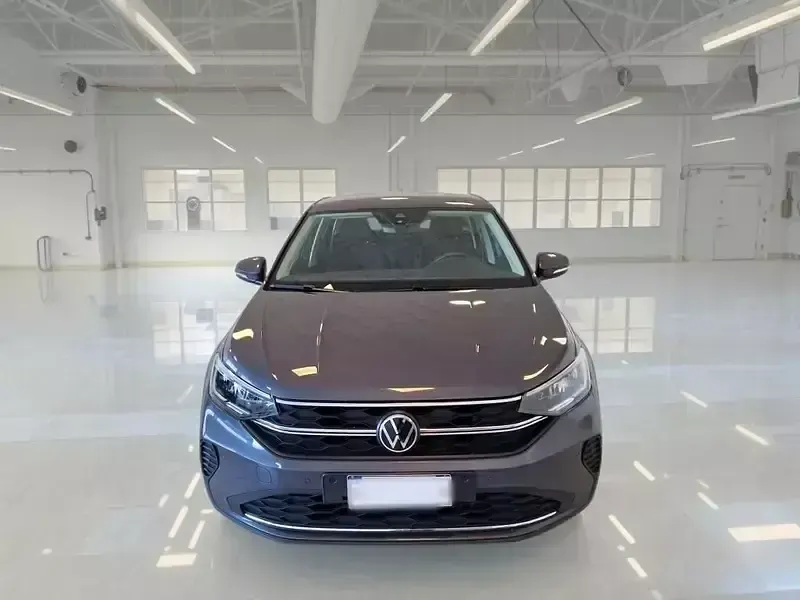 Usata VW Taigo Life 110 CV (80 kW) 2024 Grigio SUV