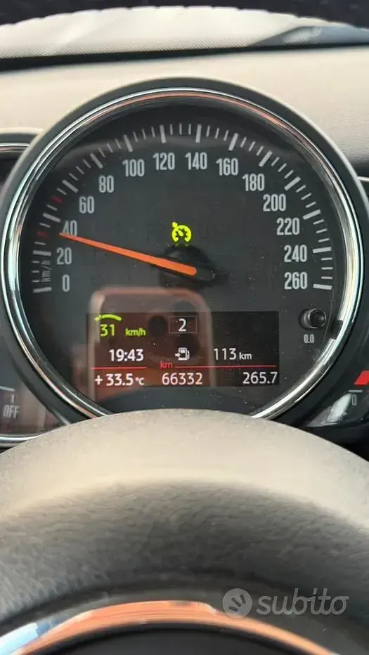 Usata Mini Cooper 116 CV (85 kW) 2019 Grigio Utilitaria
