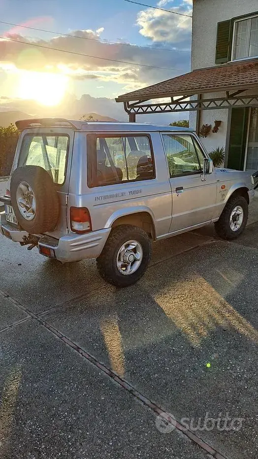Usata Hyundai Galloper 100 CV (73 kW) 2001 Grigio SUV
