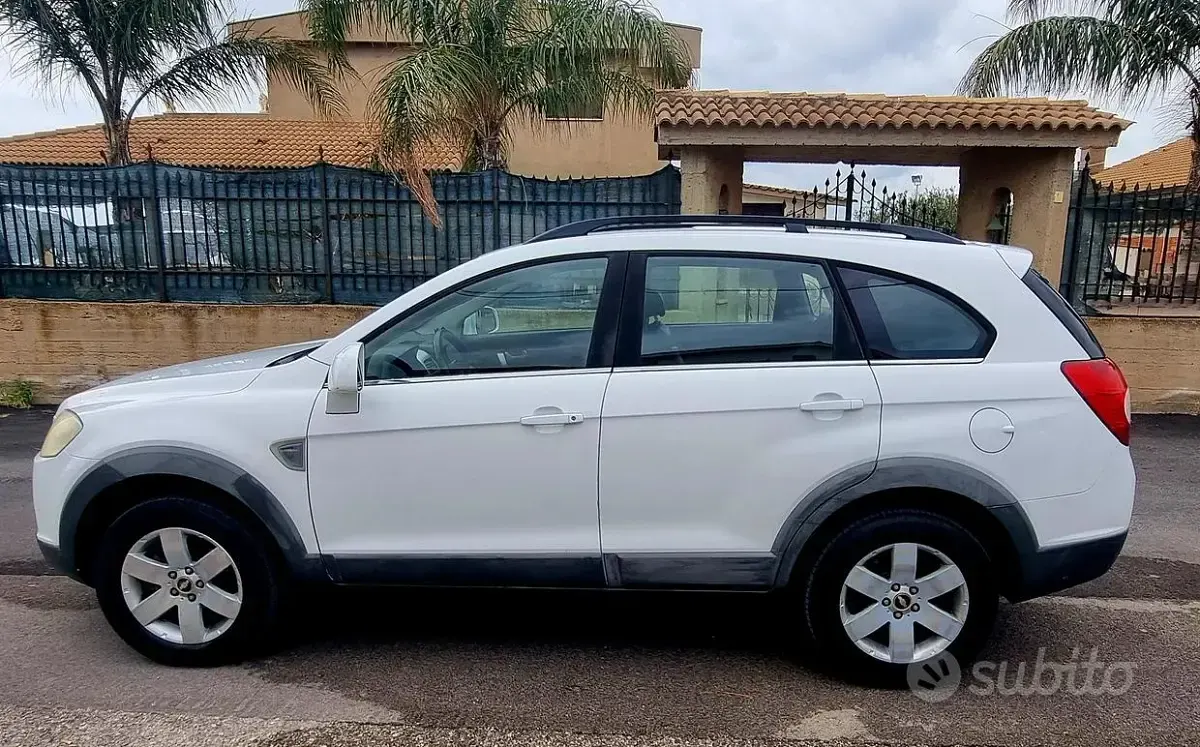 Usata Chevrolet Captiva 136 CV (100 kW) 2009 Bianco SUV