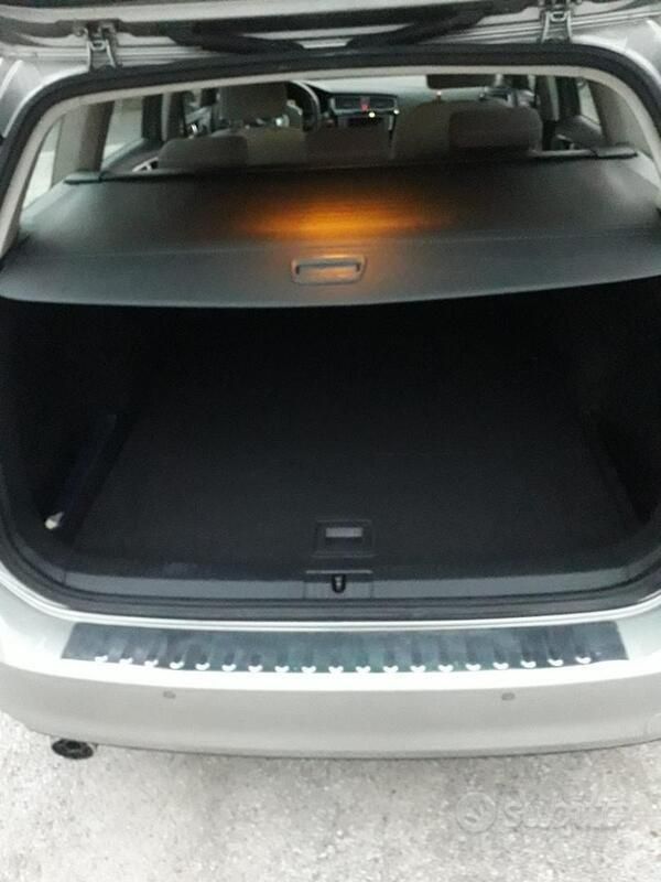 Usata VW Golf VII 110 CV (80 kW) 2014 Grigio Station wagon