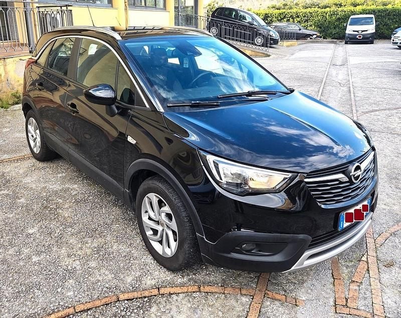 Usata Opel Crossland X 102 CV (75 kW) 2019 Nero SUV