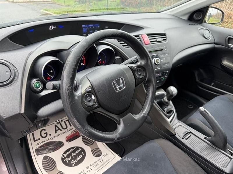 Usata Honda Civic 99 CV (72 kW) 2012 Bronze Berlina